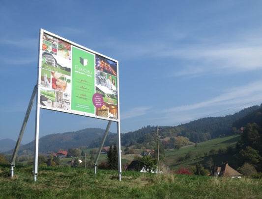 Freistehender Rahmen IK80 für große Banner